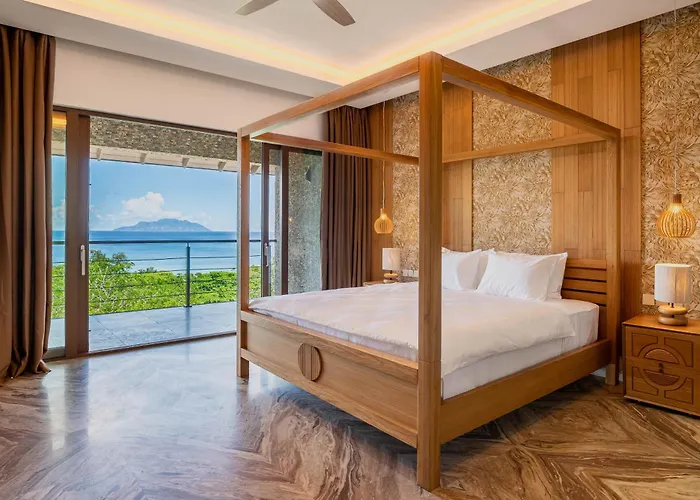 Resort Gardens Hill &