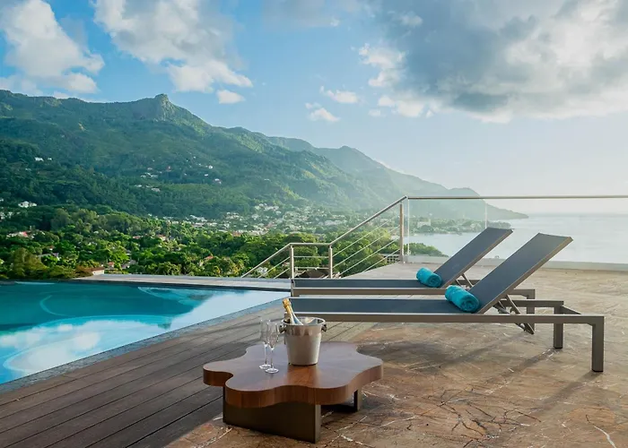 Gardens Hill & Resort Beau Vallon (Mahe)