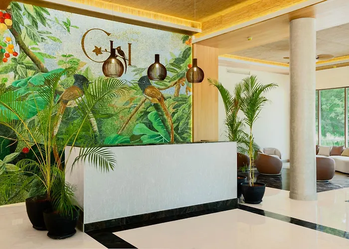 Gardens Hill & Resort