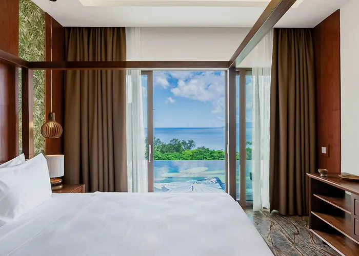 Gardens Hill & Resort