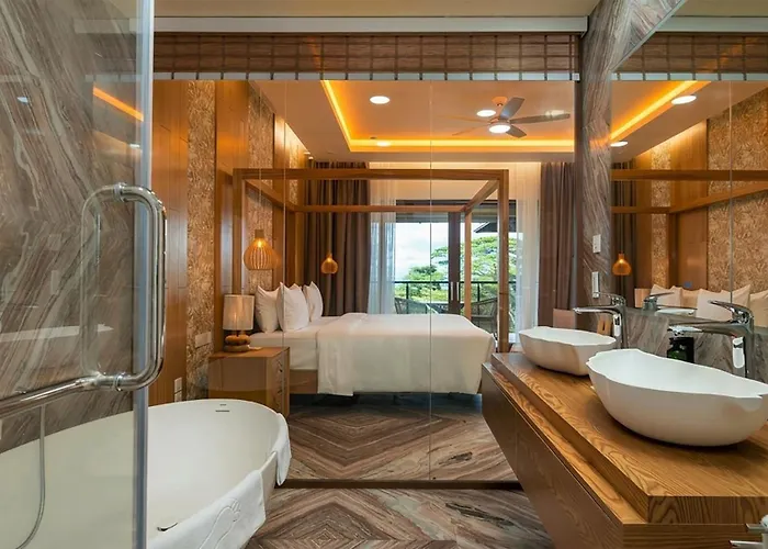 Gardens Hill & 5*